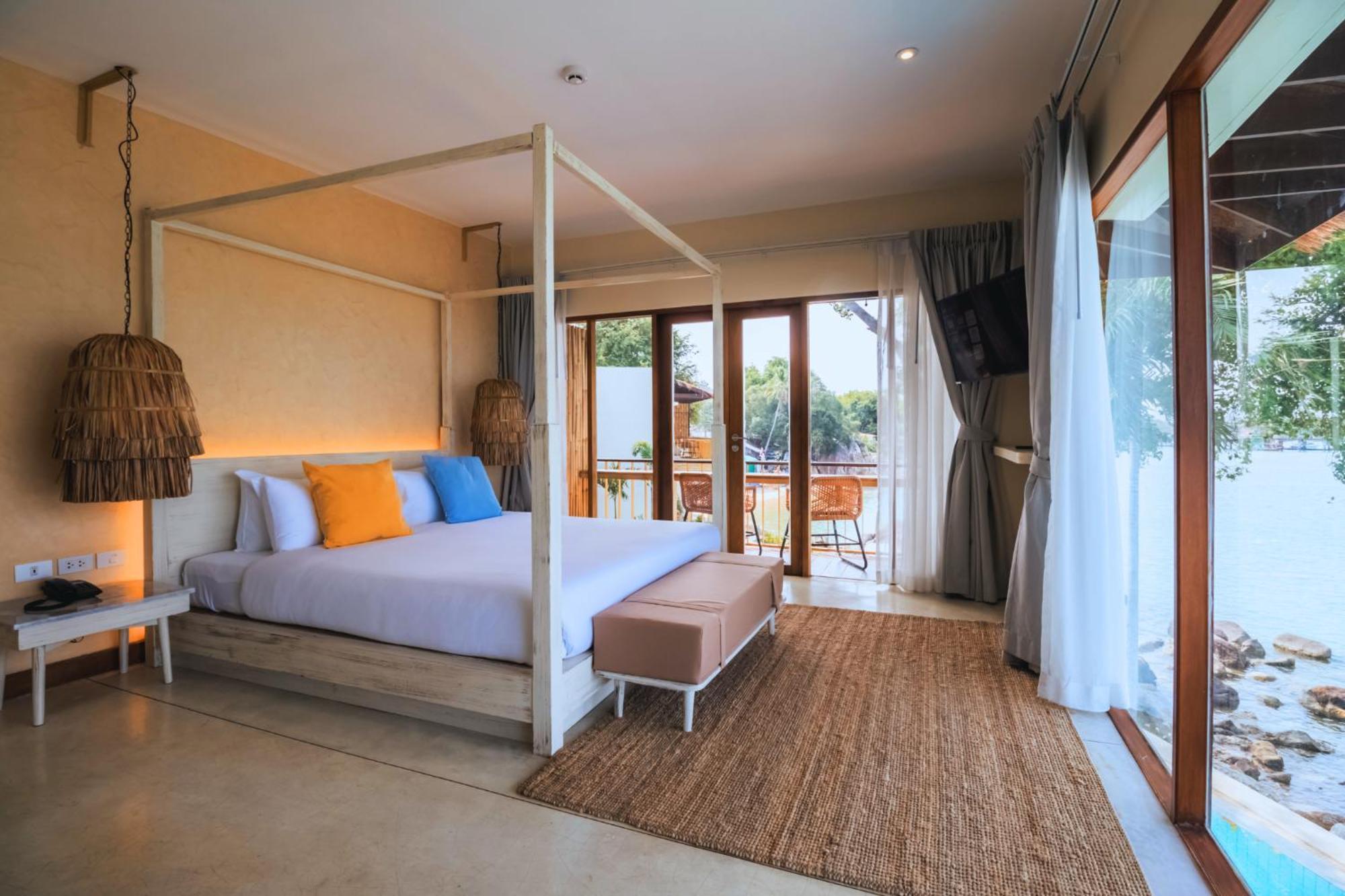 Sea Sun Bed & Beyond Hotel Bang Rak Beach  Exterior photo