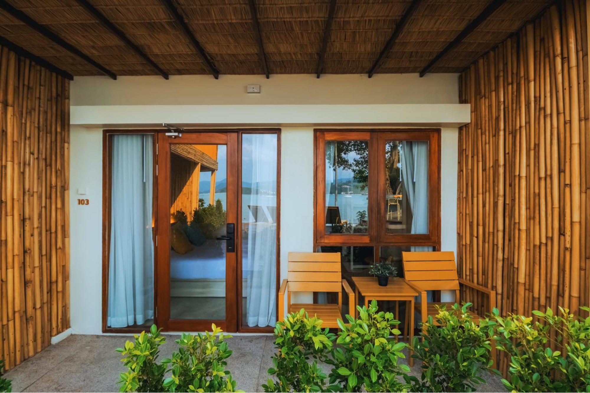 Sea Sun Bed & Beyond Hotel Bang Rak Beach  Exterior photo