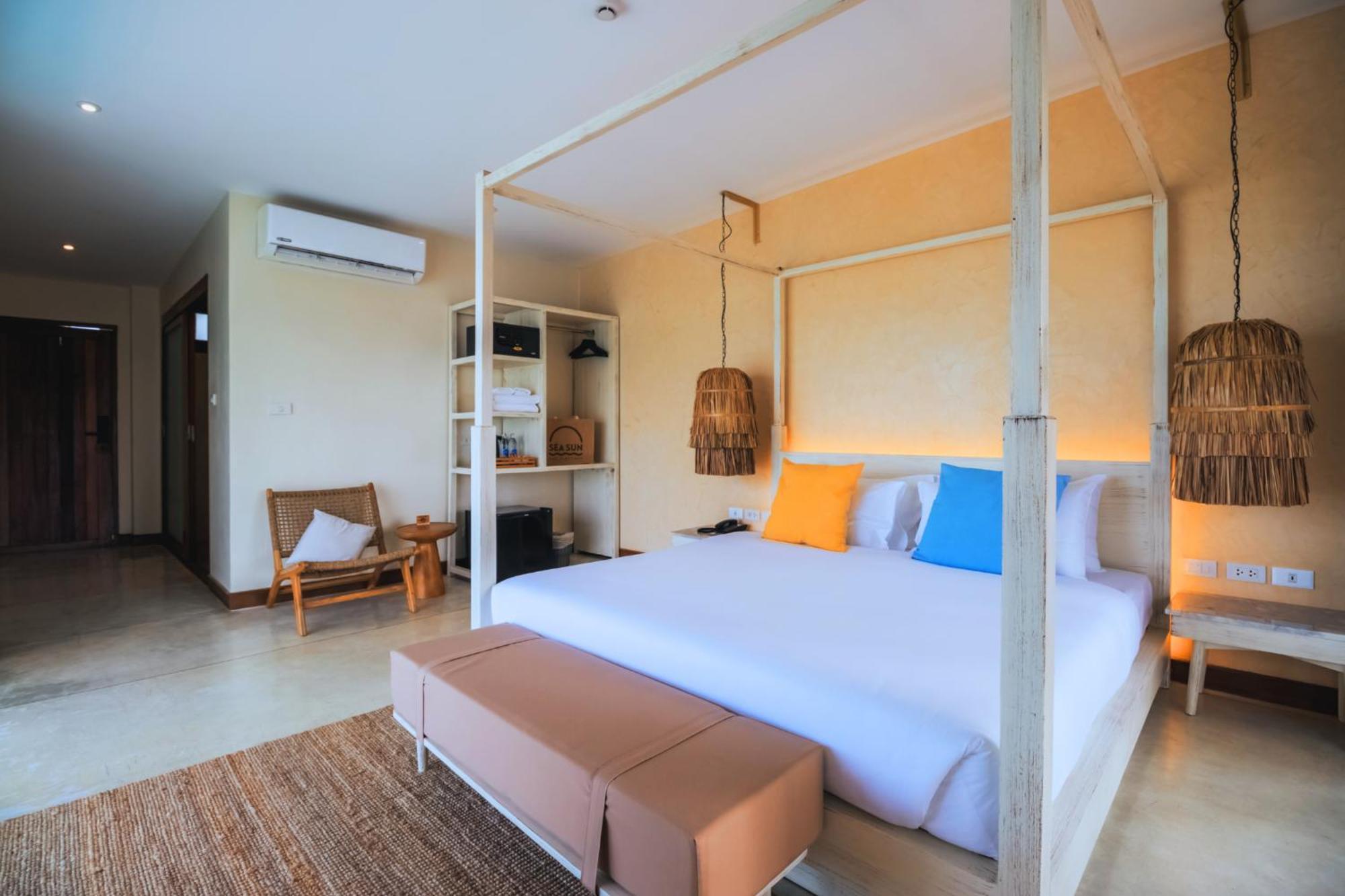 Sea Sun Bed & Beyond Hotel Bang Rak Beach  Exterior photo